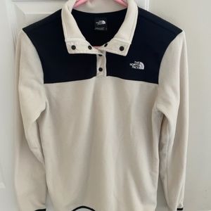 Women's  The North Face TKA Glacier Snap-neck Pullover Fleece- Size small